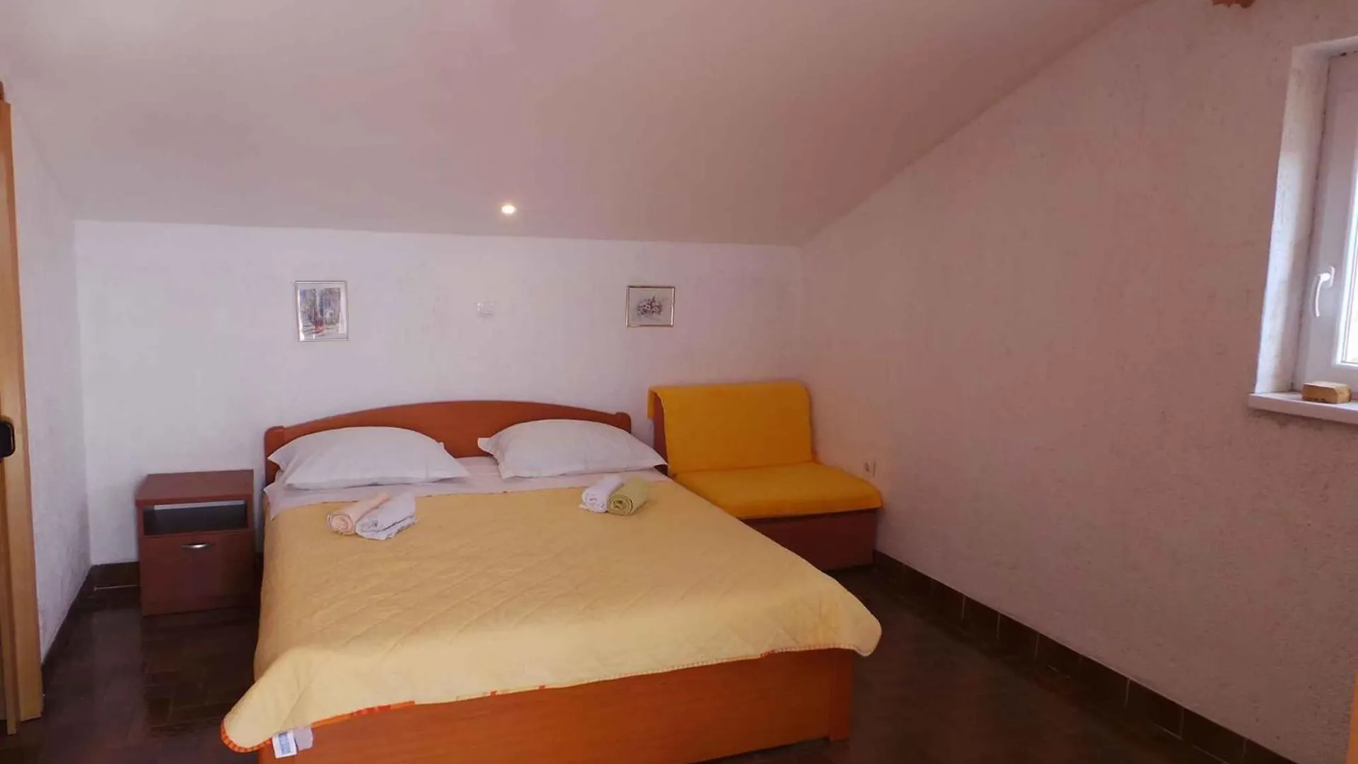 Apartment Kornic 3 Κροατία